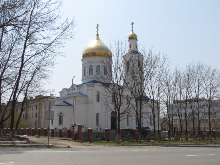 Церковь Богоявления Господня в Артёме — фото 2