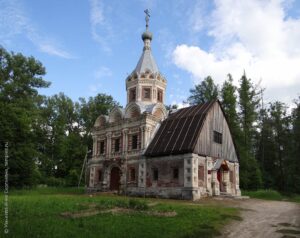 Церковь Александры Царицы в Муромцево