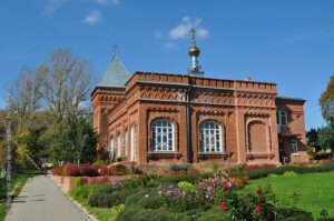 Церковь Амвросия Оптинского в Казанской Амвросиевской пустыни