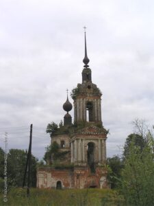 Церковь Благовещения Пресвятой Богородицы в Апухтино
