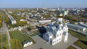Собор Троицы Живоначальной на Западном жилмассиве