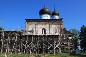Собор Троицы Живоначальной в Михайло-Клопском Троицком монастыре