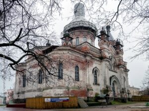 Собор Воскресения Христова в Луге