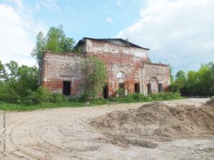 Собор Воздвижения Честного Креста Господня в Любиме