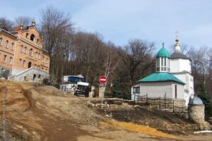 Успенский Липецкий мужской монастырь